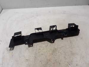  Rear bumper bracket 