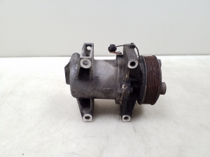  Air conditioner compressor 