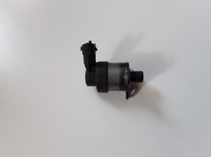  Fuel pump sensor 