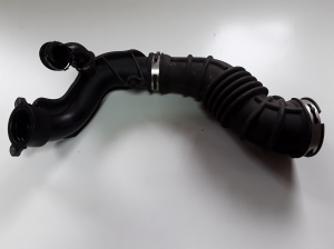  Intercooler hose 