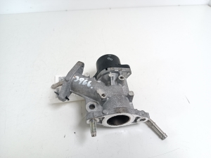  EGR valve 