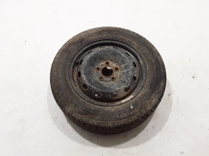  Spare wheel 