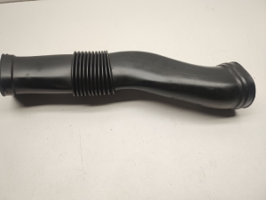  Air intake hose 