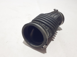  Air intake hose 