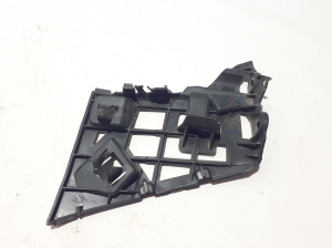  Front bumper bracket 