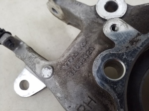  Rear hub stump without bearing 