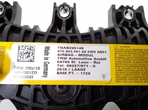  Airbag unter den Füßen 