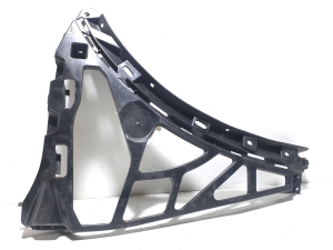  Front bumper bracket 