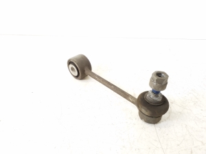  Rear stabilizer link 