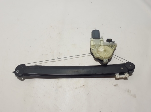  Rear side door window lifter 