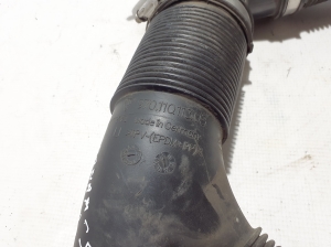  Air intake hose 