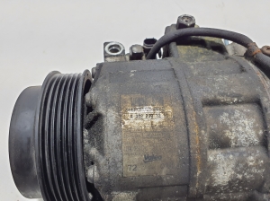  Air conditioner compressor 