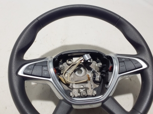  Steering wheel 