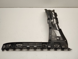  Rear bumper bracket 