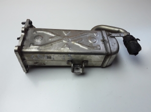  EGR valve cooler 