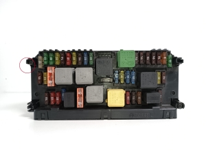  Fuse blocks 