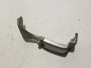  Rear tailgate hinge 