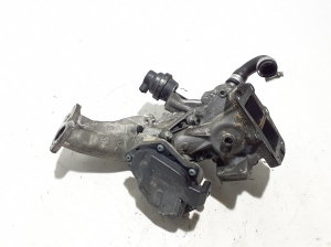  EGR valve 