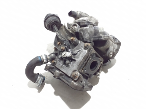  EGR valve 