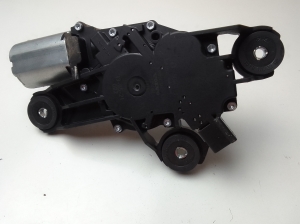  Rear wiper motor 