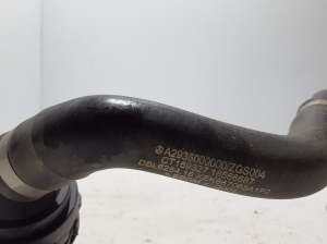  Cooling radiator hose 