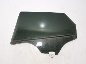  Glass rear side door 