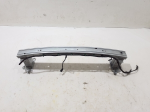  Front bumper beam 