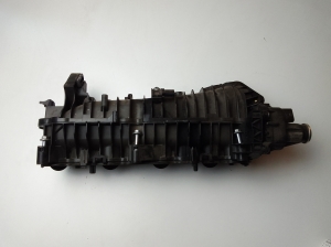  Intake manifold 