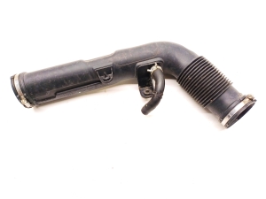  Air intake hose 