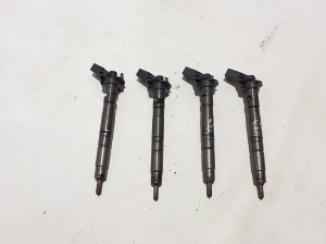  Fuel injector 