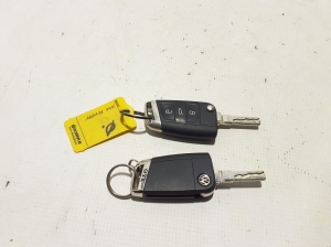  Ignition key 