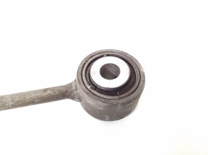  Rear stabilizer link 