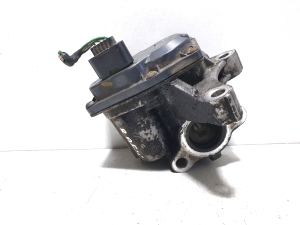  EGR valve 