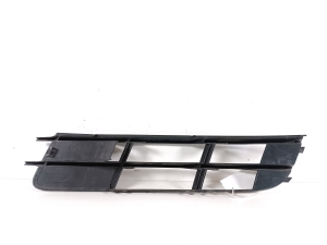  Front bumper lower grille 