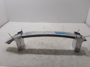  Front bumper beam 