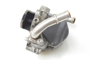  EGR valve 