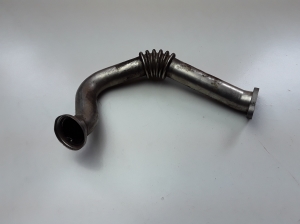  EGR valve pipe 