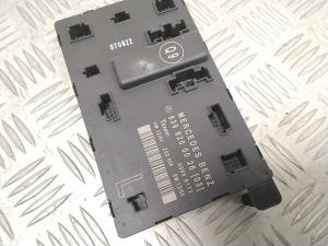  Front door control unit 