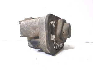  Accelerator valve 