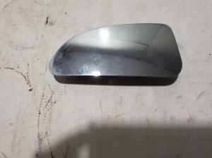  Side mirror glass 