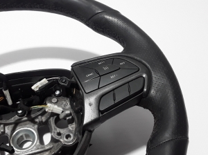  Steering wheel 