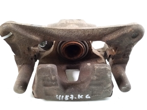  Rear brake caliper 