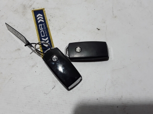  Ignition key 