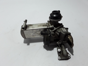  EGR valve 