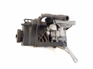  Power steering pump 