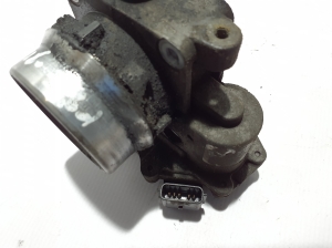  Accelerator valve 