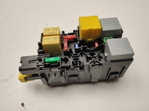  Fuse blocks 