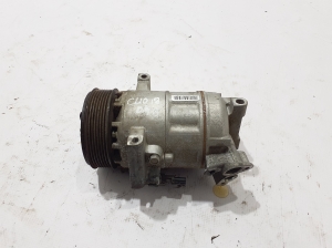  Air conditioner compressor 