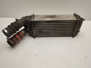  Intercooler radiator 