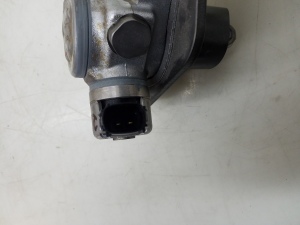  Fuel pump 